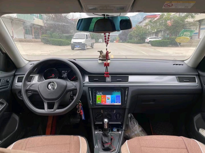 济南17年大众宝来9