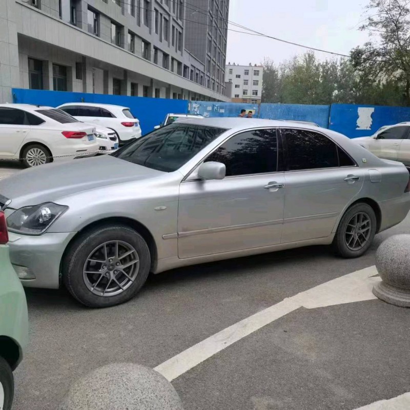 枣庄05年丰田皇冠3