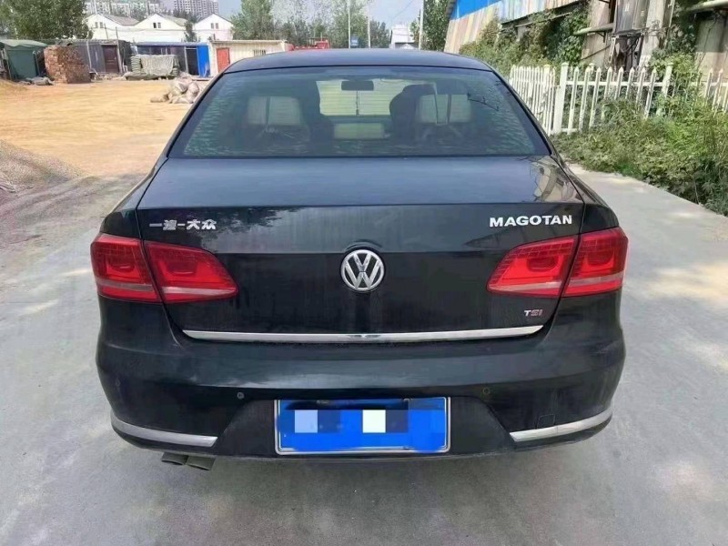 济宁15年大众迈腾9