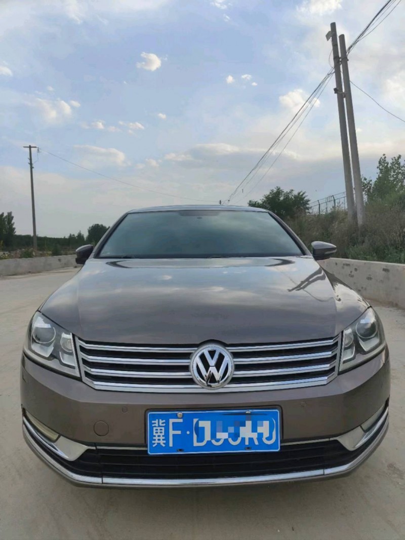 保定13年大众迈腾1