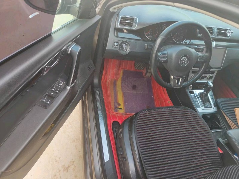 保定13年大众迈腾2