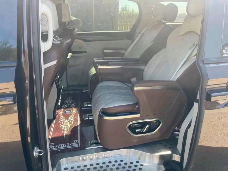 枣庄21年别克GL83