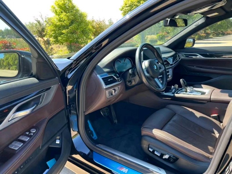 盐城18年宝马7系8