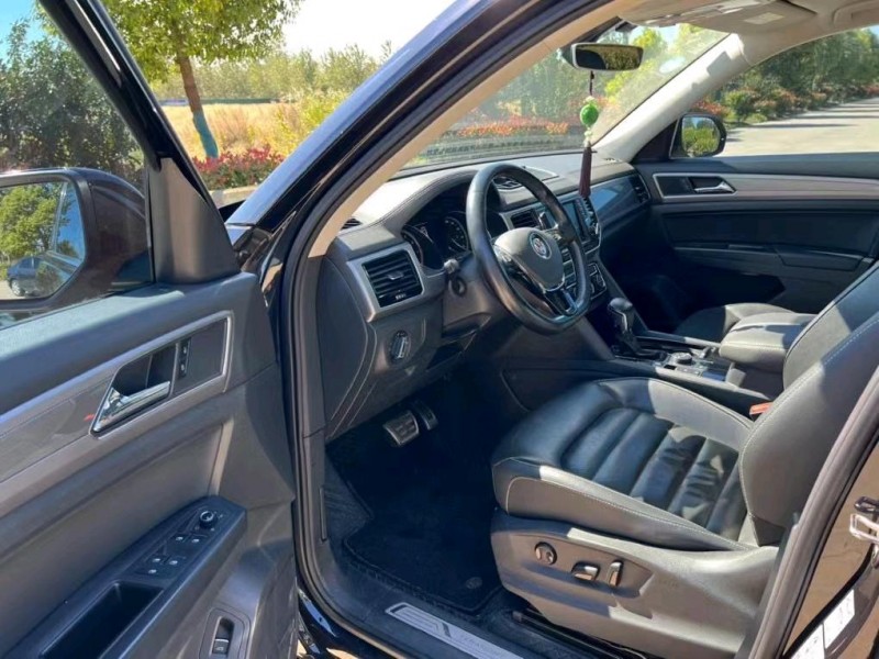 盐城18年大众途昂4