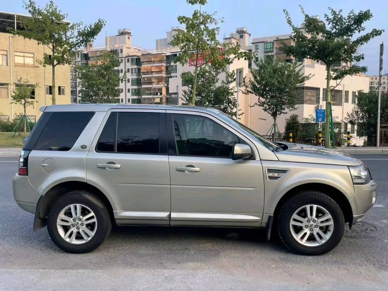 广州13年路虎发现神行4