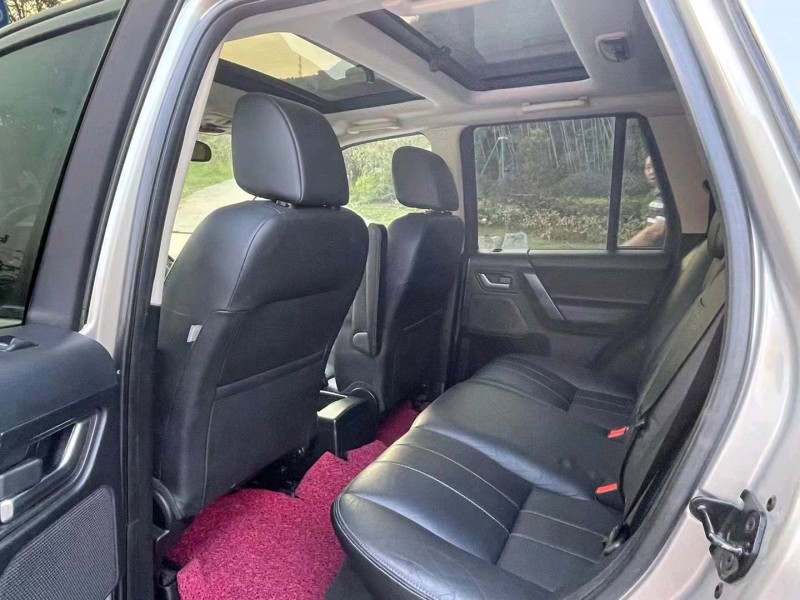 广州13年路虎发现神行8