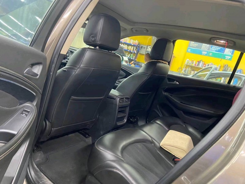 广州16年别克昂科威5