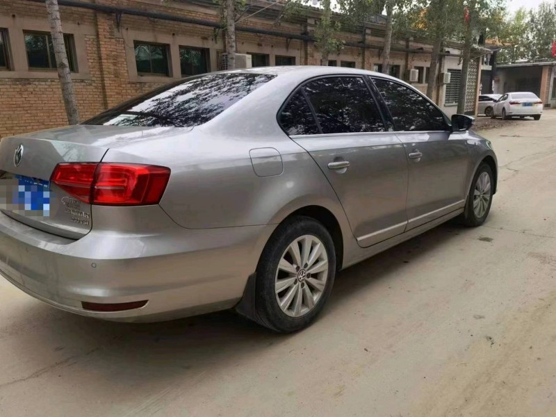 保定16年大众速腾1