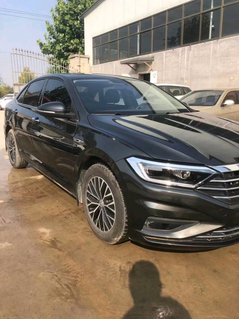 保定20年大众速腾7