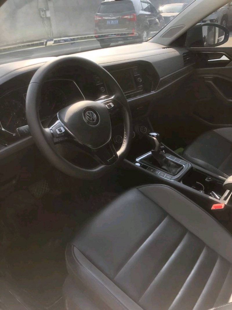 保定20年大众速腾6