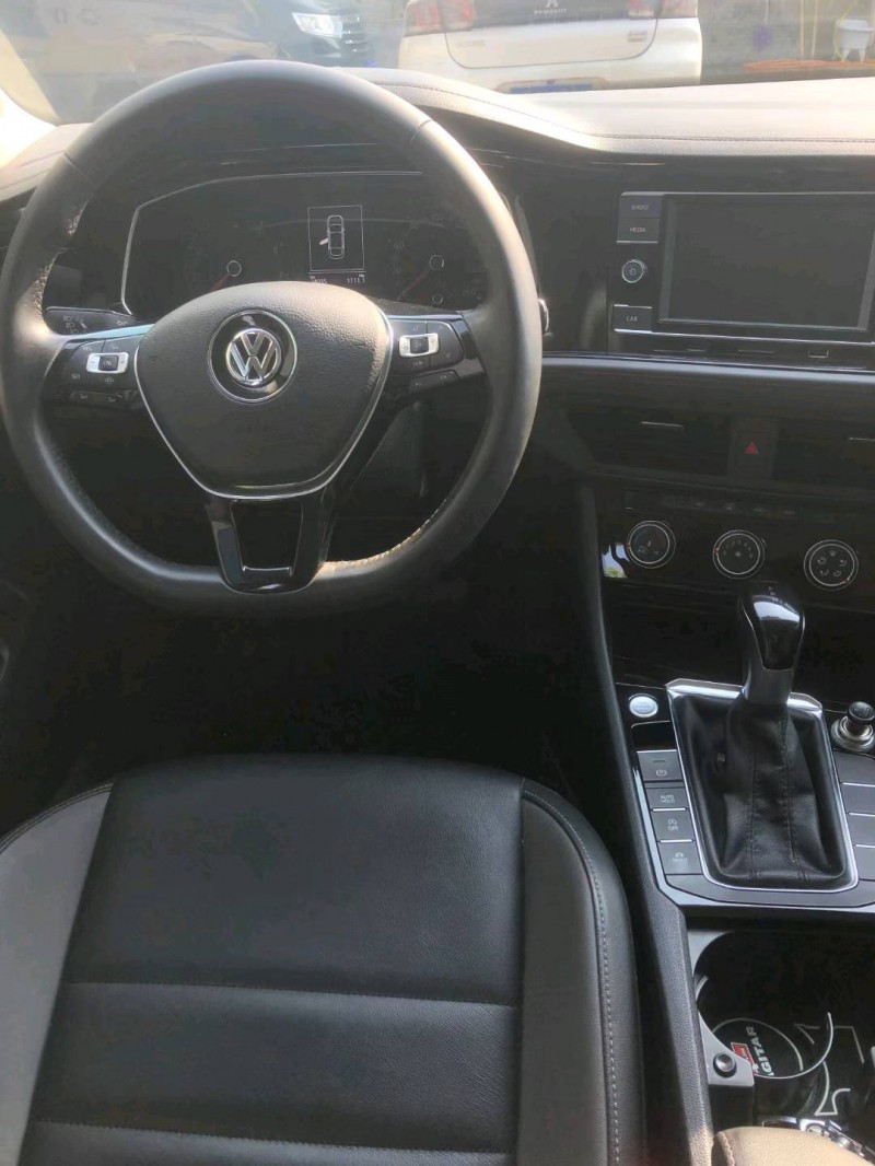 保定20年大众速腾5