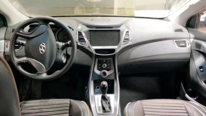 北京16年现代朗动4