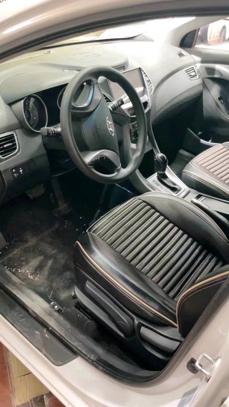 北京16年现代朗动6