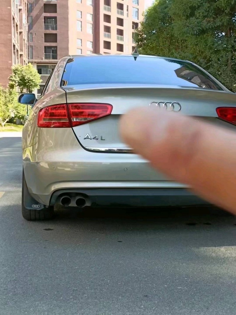 北京15年奥迪A4L4