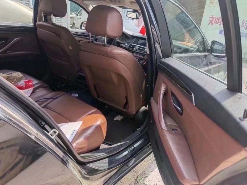 北京14年宝马5系3