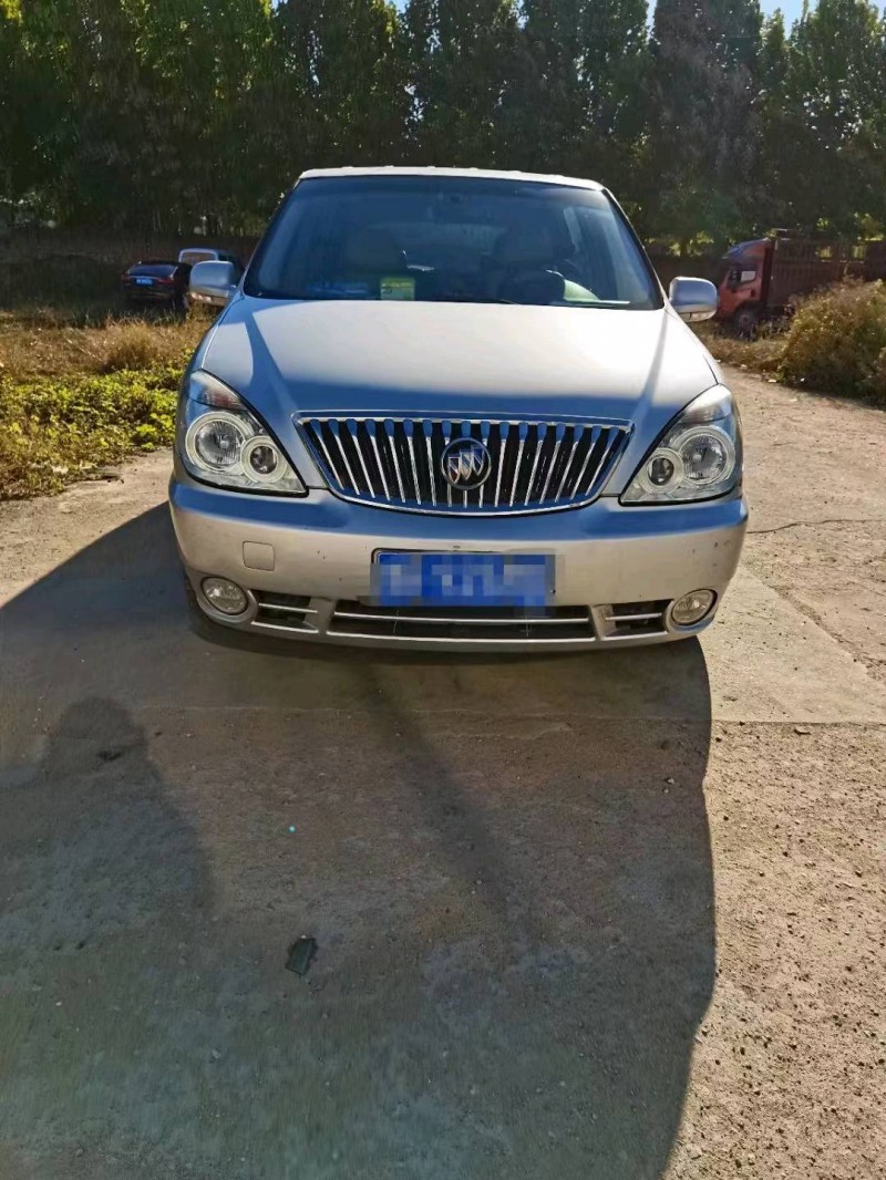 枣庄16年别克GL81