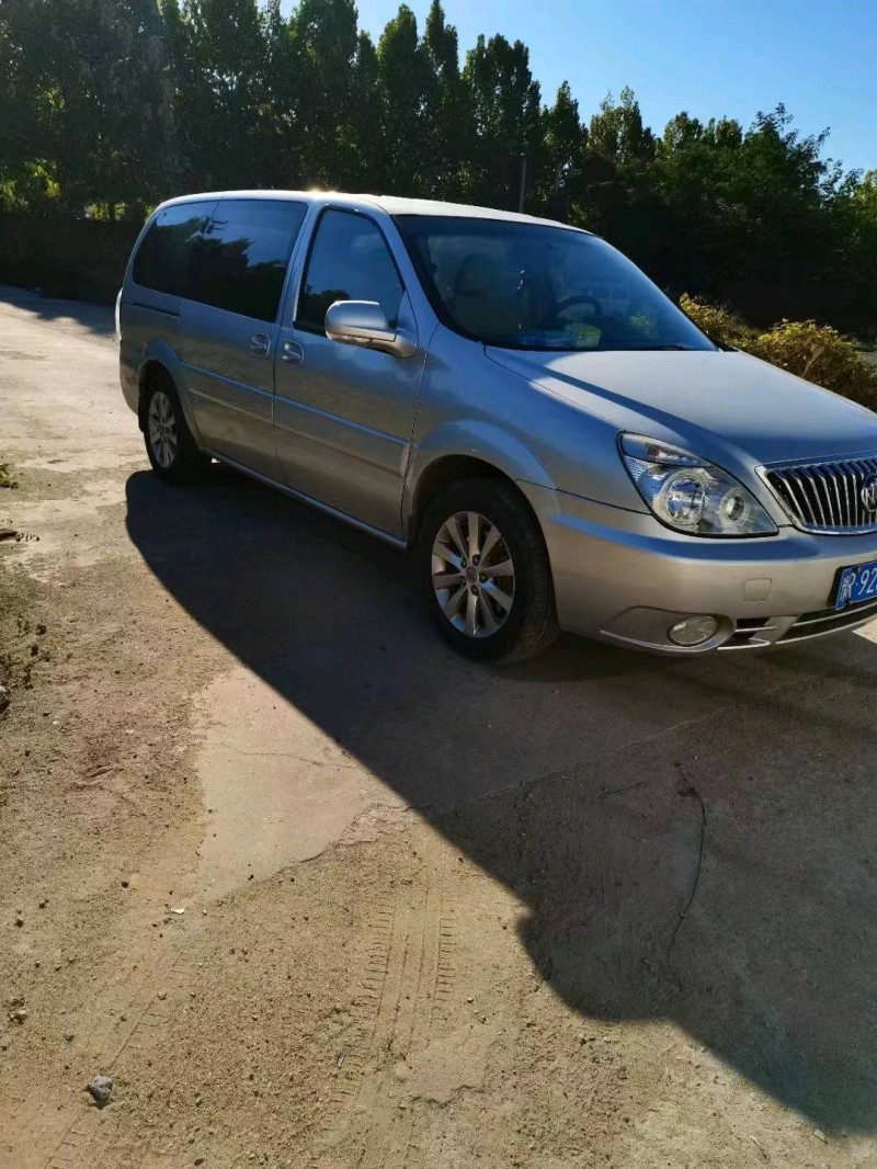 枣庄16年别克GL84