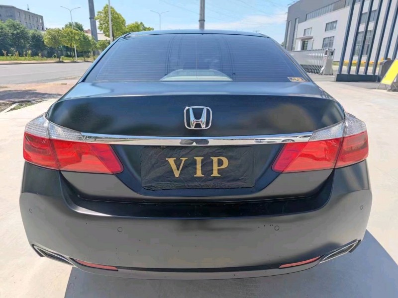 宜昌14年本田雅阁2