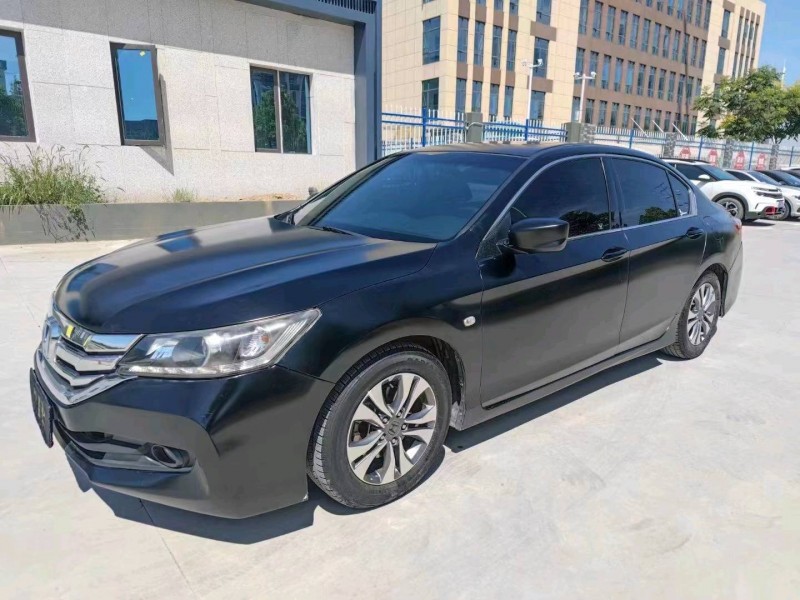 宜昌14年本田雅阁4