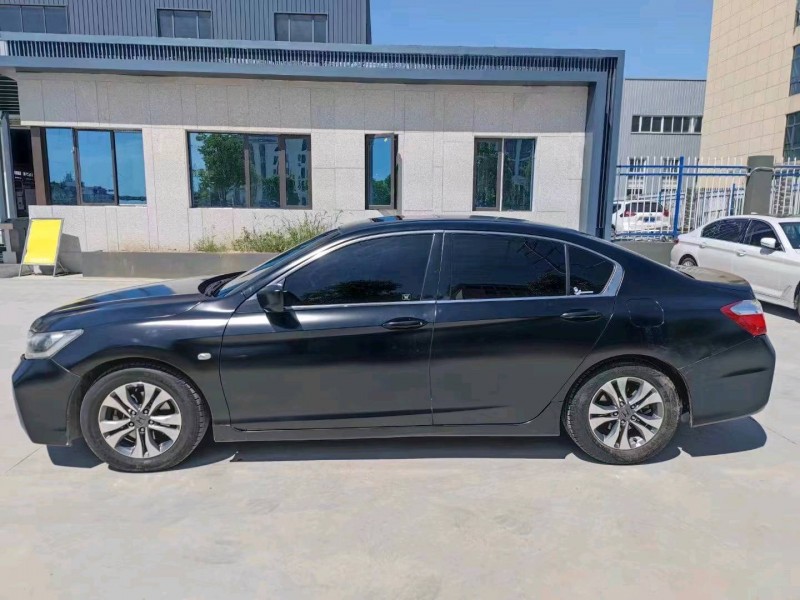 宜昌14年本田雅阁5