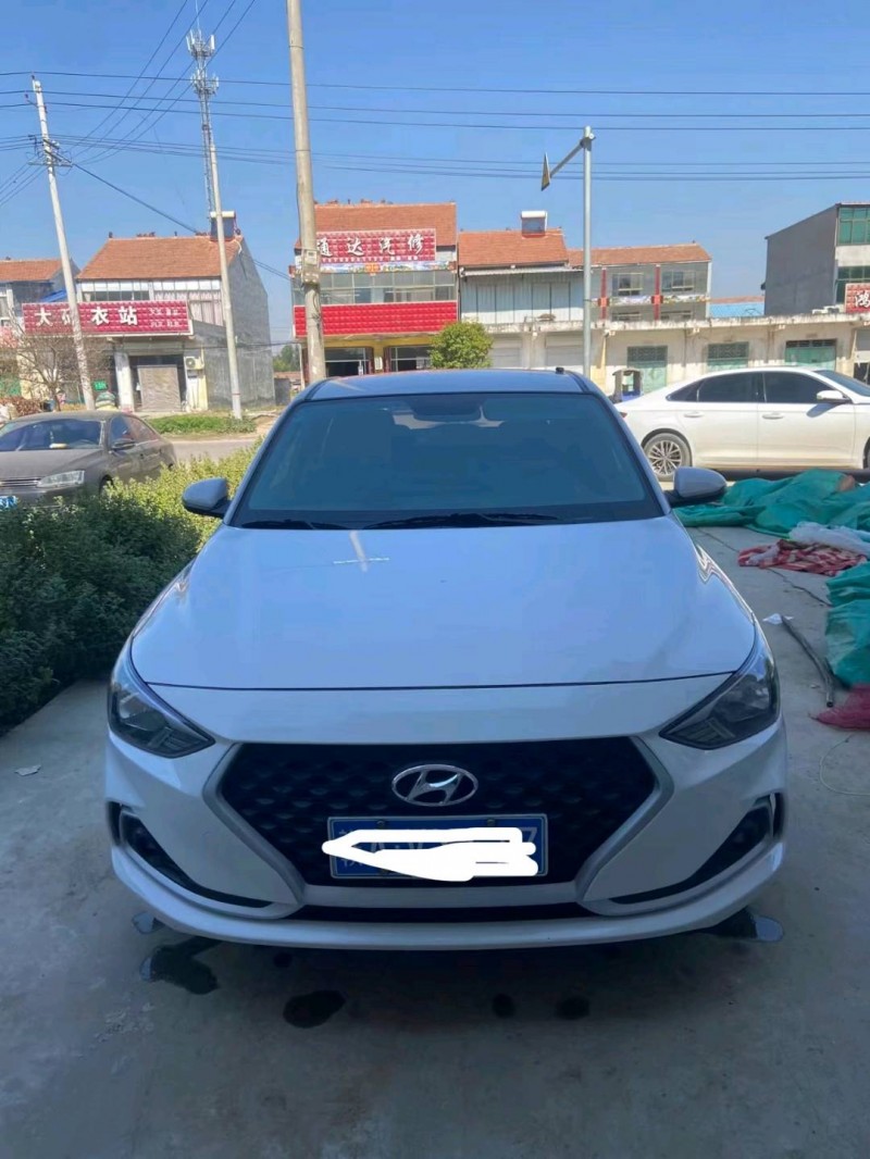 济南19年现代悦动1