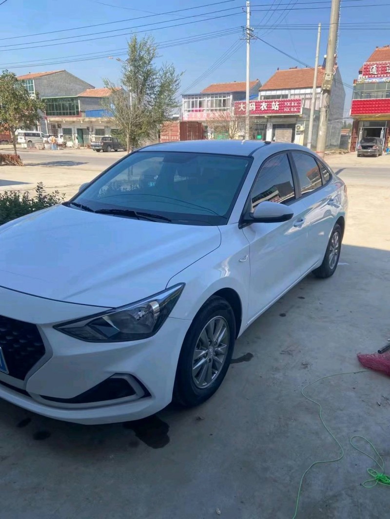 济南19年现代悦动2