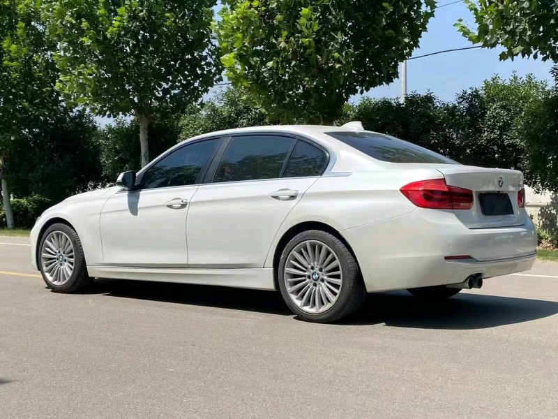 徐州17年宝马3系8