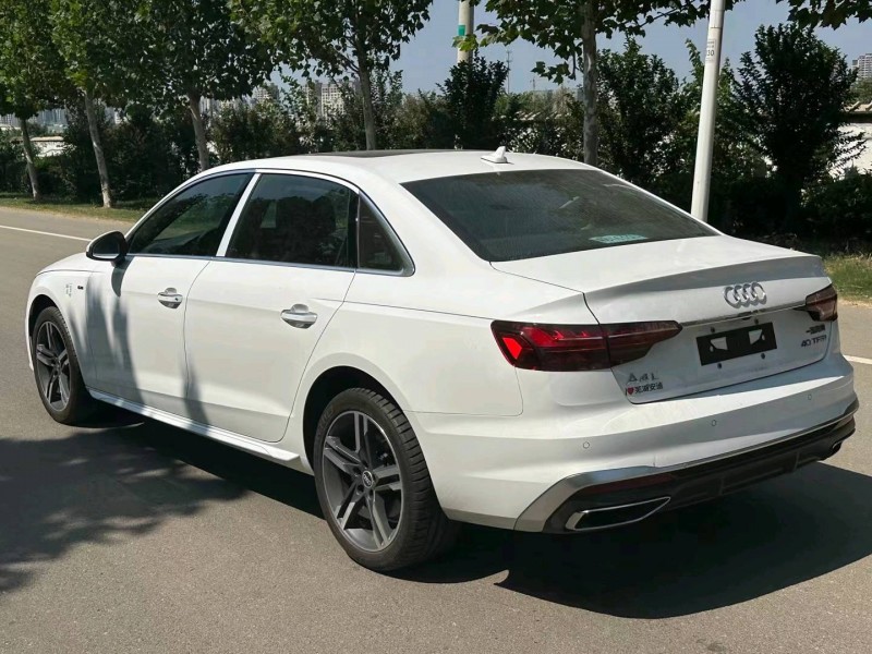徐州22年奥迪A4L3