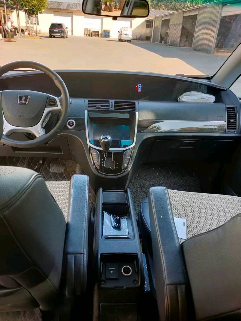 济南19年纳智捷大7 MPV3