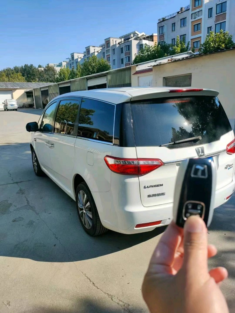 济南19年纳智捷大7 MPV7