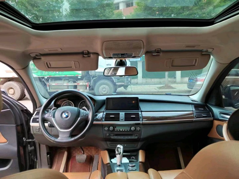 宜昌14年宝马X67