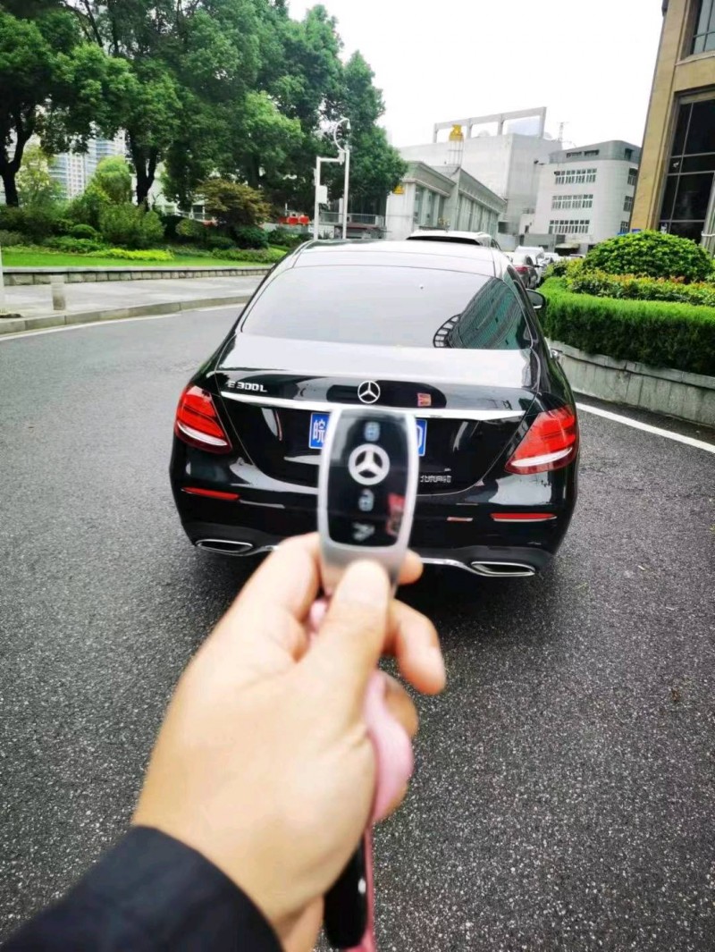 宜昌20年奔馳E2