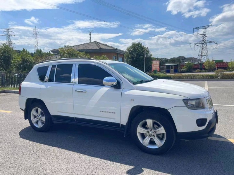 宜昌16年Jeep指南者9