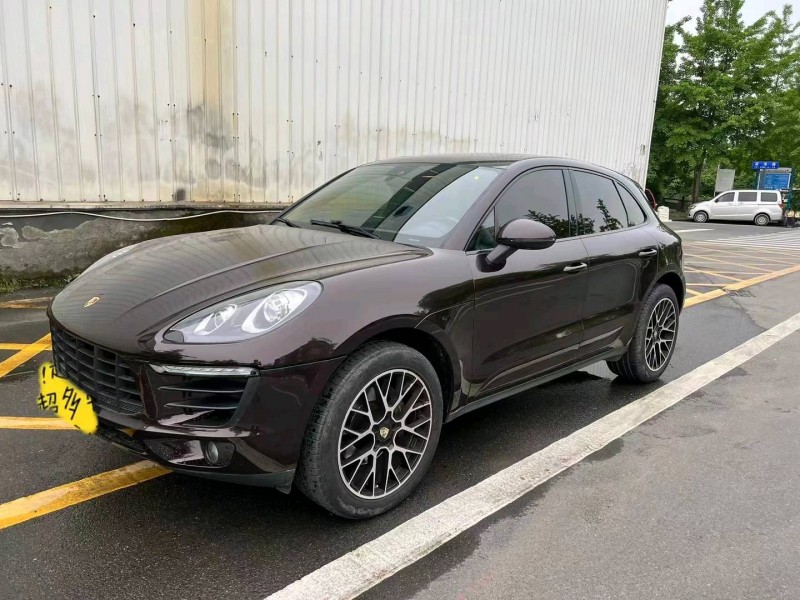 枣庄17年保时捷Macan7