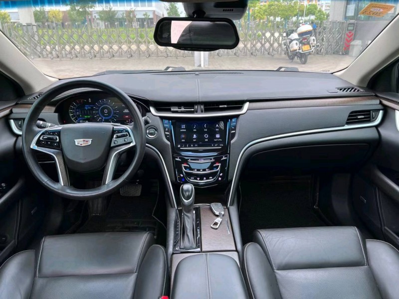 盐城17年凯迪拉克XTS6