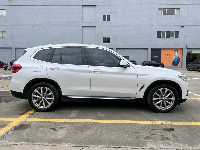 广州18年宝马X34