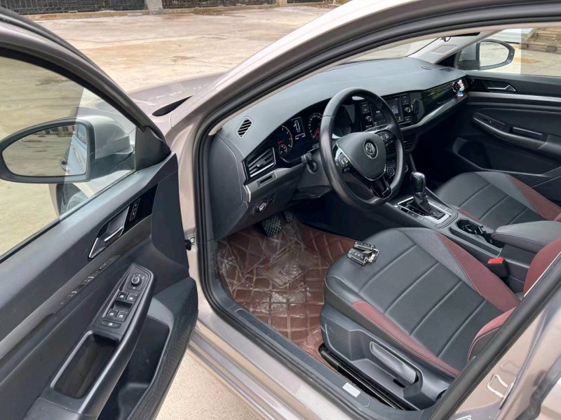 盐城19年大众宝来4