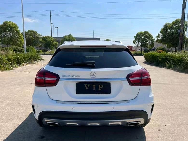 盐城19年奔驰GLA9