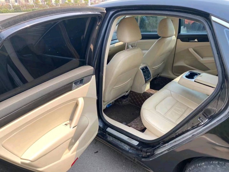 济南12年大众帕萨特4