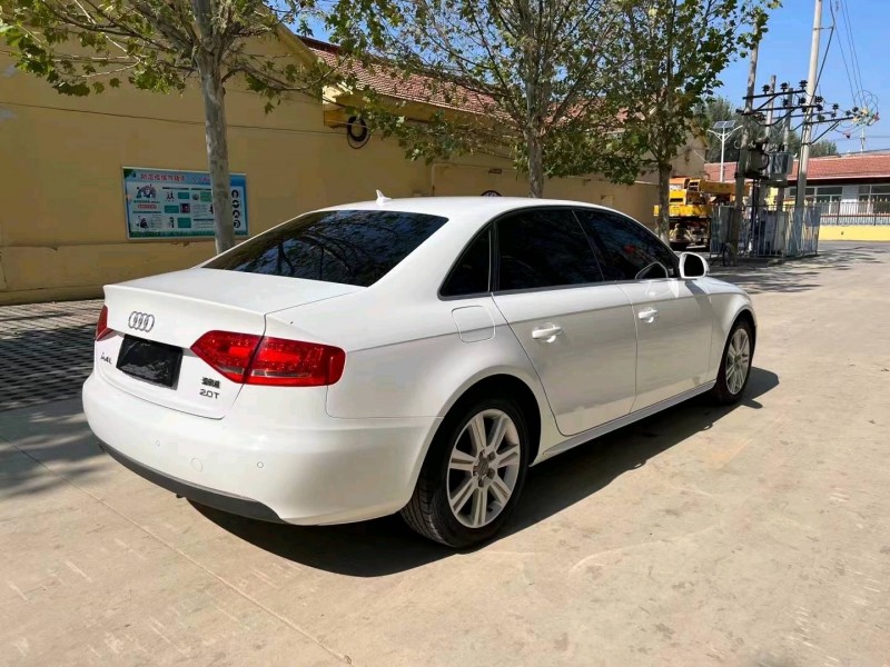 廊坊12年奧迪A4L3