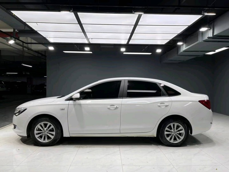 成都17年别克英朗GT7