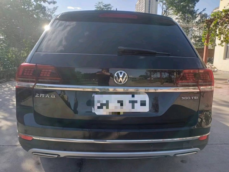 保定17年大众途昂1