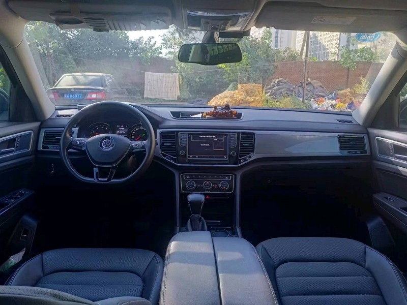 保定17年大众途昂2