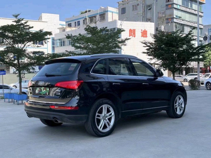 东莞17年奥迪Q58