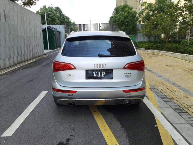 苏州12年奥迪Q59