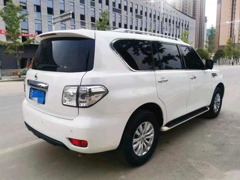 蘇州17年日產途樂6