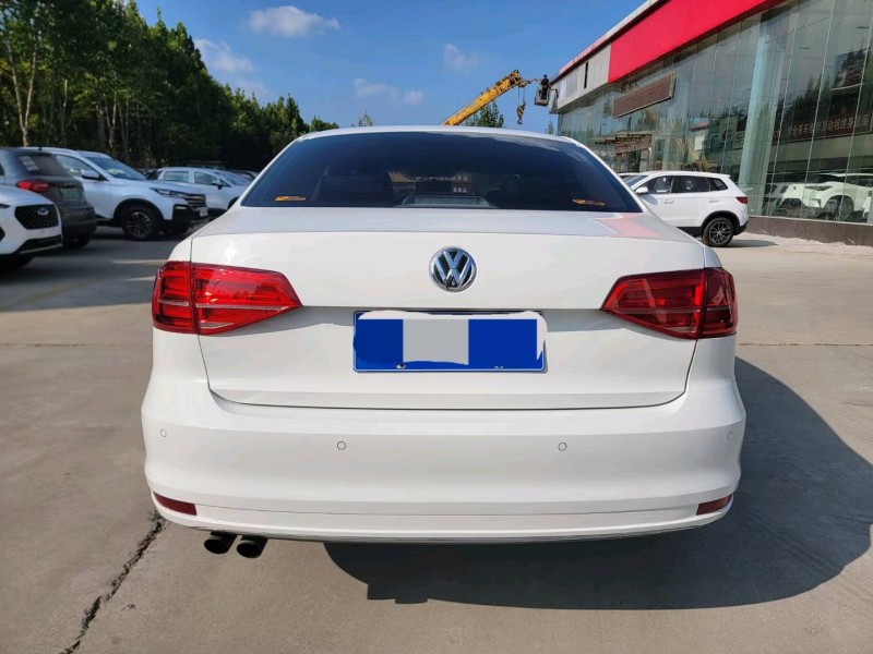 济南16年大众速腾9