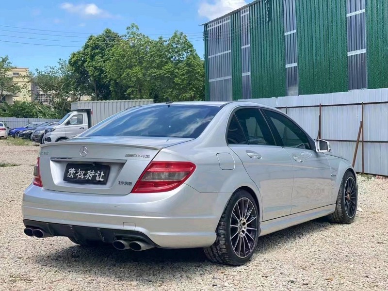 中山11年奔驰AMG3