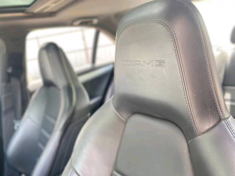 中山11年奔驰AMG6