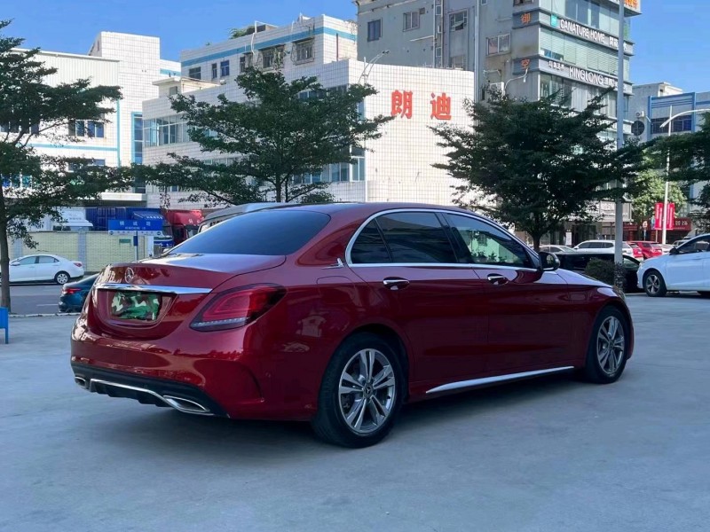 东莞19年奔驰C2